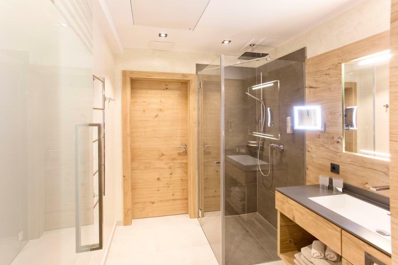 Ferienhotel Sonnenhof Zell am Ziller Exteriör bild